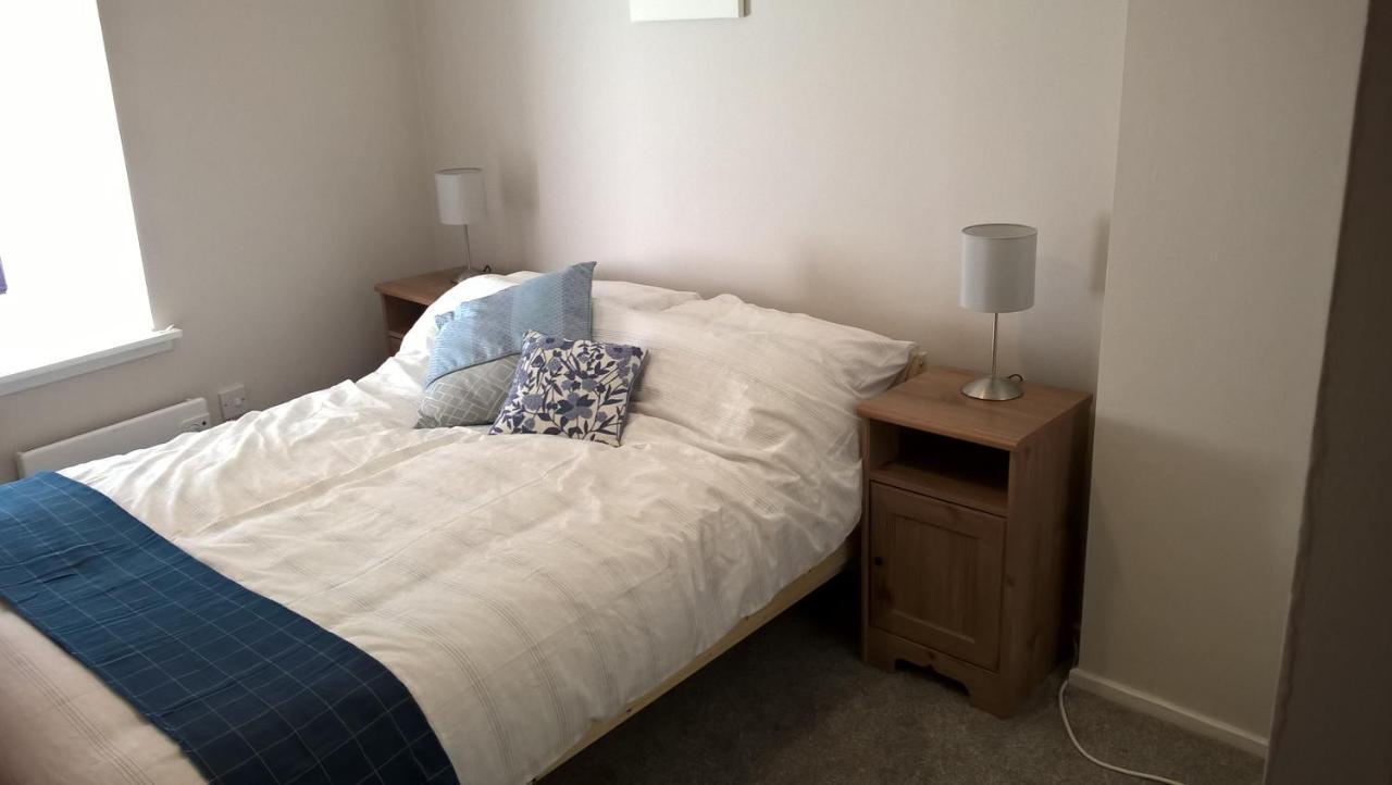 Lovely Ground Floor Apartment In Great Location At The Shore, エディンバラ エクステリア 写真